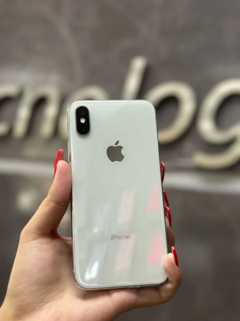 IPhone X   Branco  64GB 100% saúde da bateria SEMI NOVO COM GARANTIA LOJA FISICA  - Foto 2
