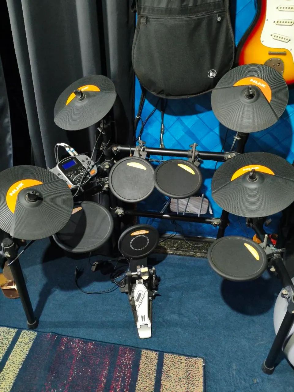 Bateria eletrônica Rolland NUX DM-4