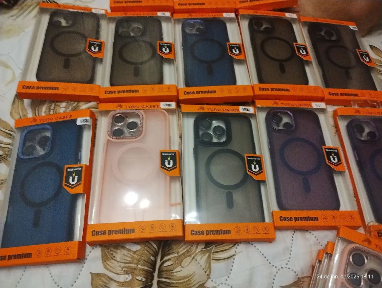 Capas Magnéticas para iPhone 14 Pro Max e 15 Pro Max - Foto 3