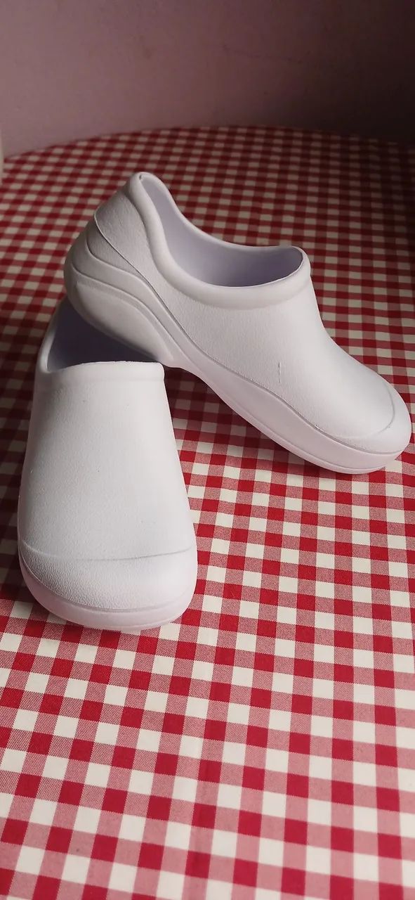 Sapatos de trabalho branco