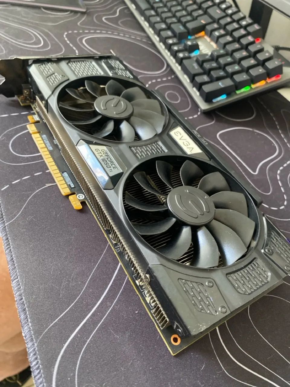 Placa de Vídeo GeForce GTX 1050 Ti 4GB