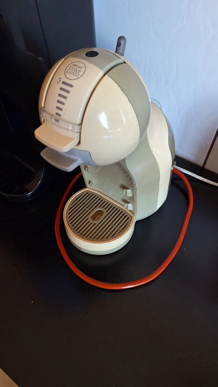 Cafeteira Dolce Gusto
