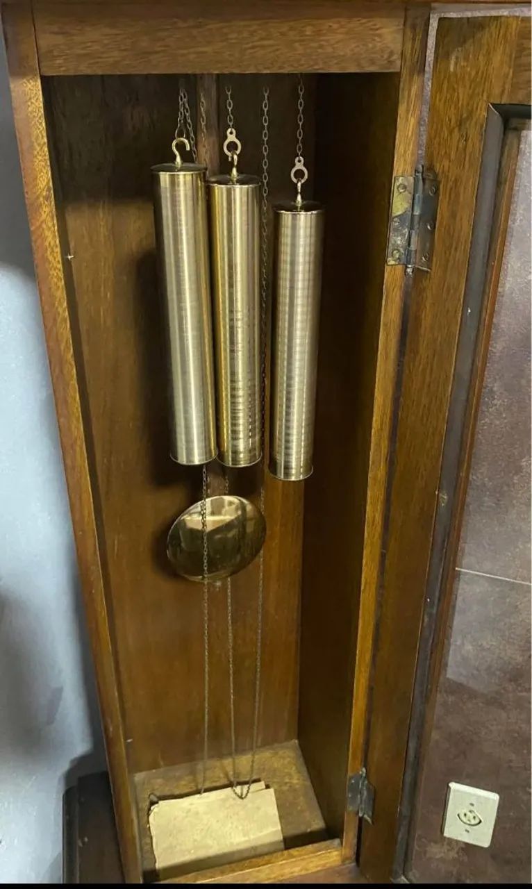 Relógio Carrilhão Pedestal Silico- Tempus Fugit. - Foto 2
