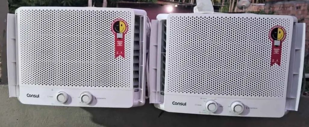 Ar condicionado De gaveta 10.000 btus 127v cabe na caixa pequena Seminovo Economico