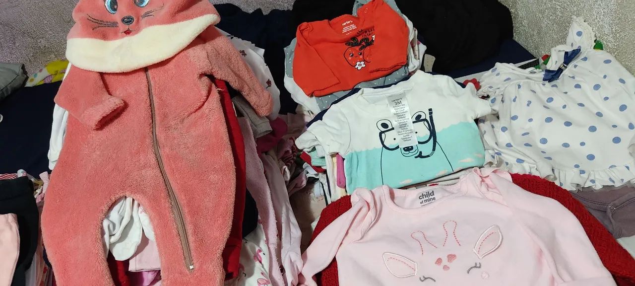 Lote menina RN ao G + fraldas + berço + kit + ninho 