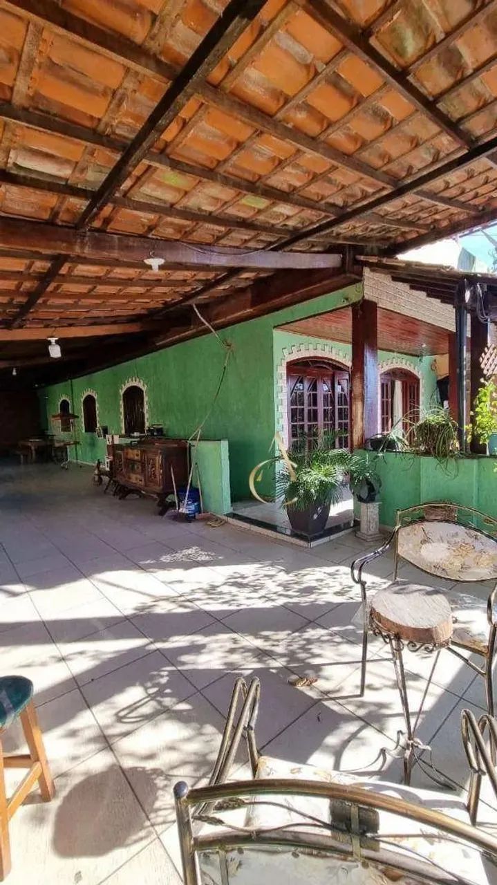 CASA SOBRADO PARA LOCAÇÃO - BAIRRO DA LUZ - NOVA IGUAÇU