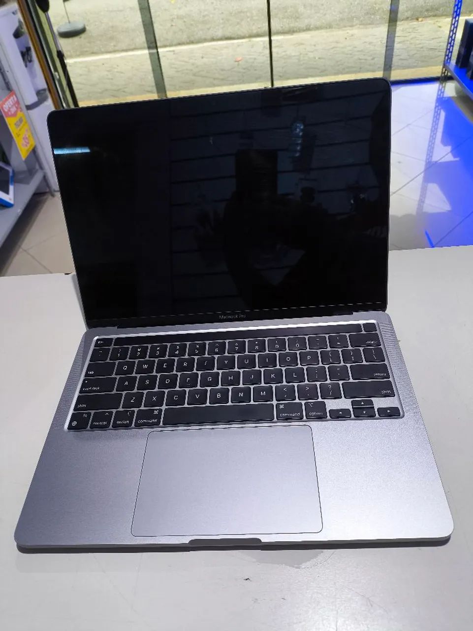 Macbook Pro M1 2020 13' 16gb 256SSD Touchbar - Notebooks - Vila
