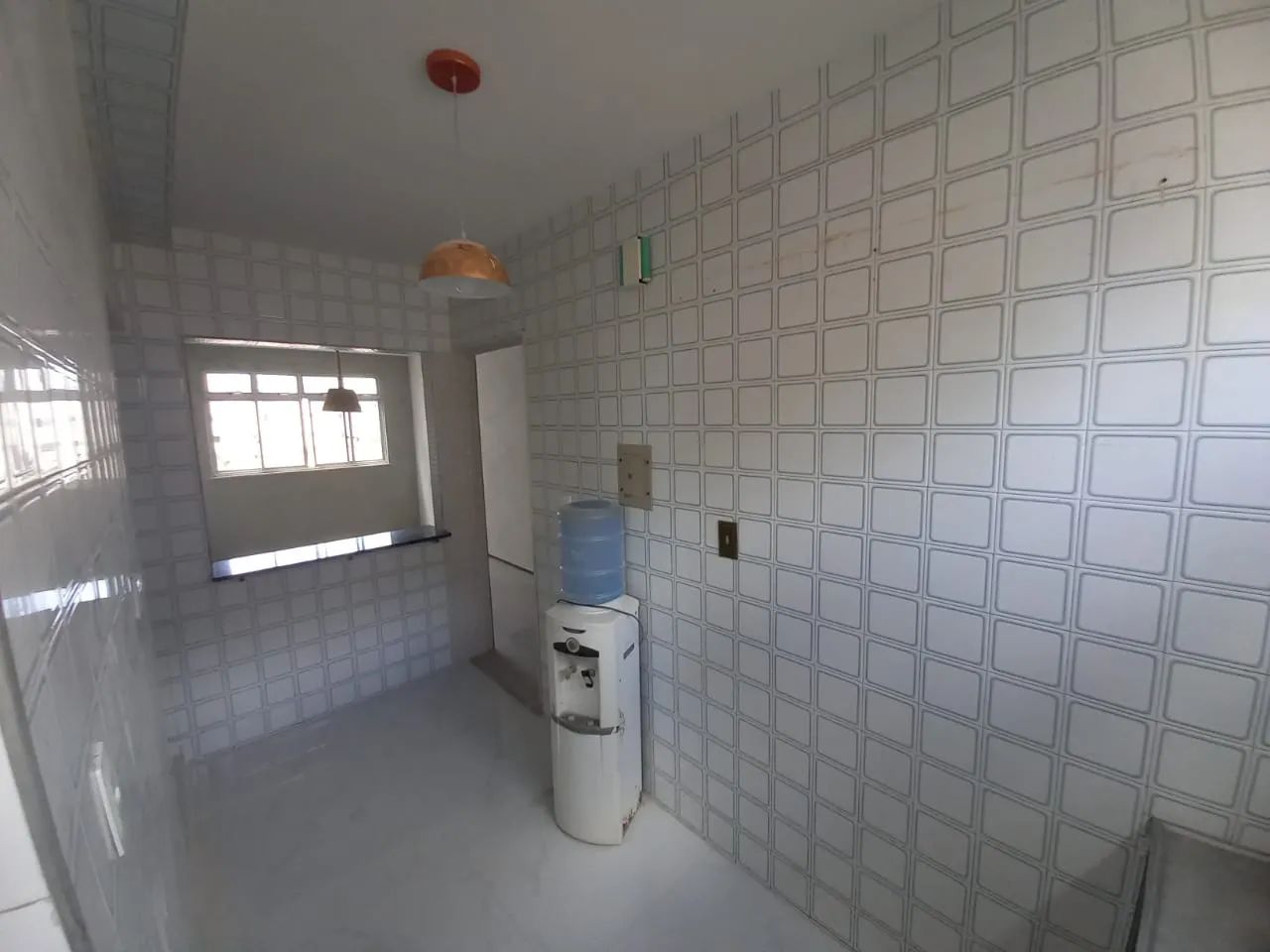 Vende-se Apartamento reformado localizado na Rua Tomas Acioli - Foto 3