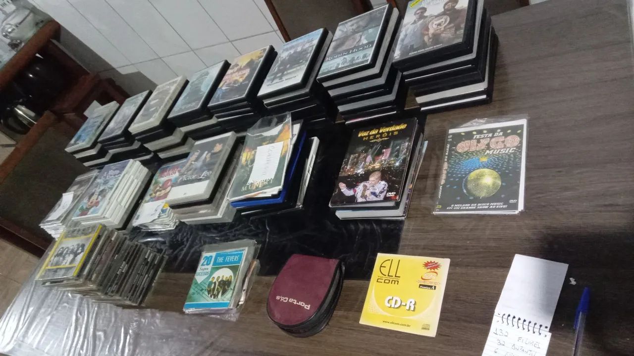 CDs e Dvds64167720213123120