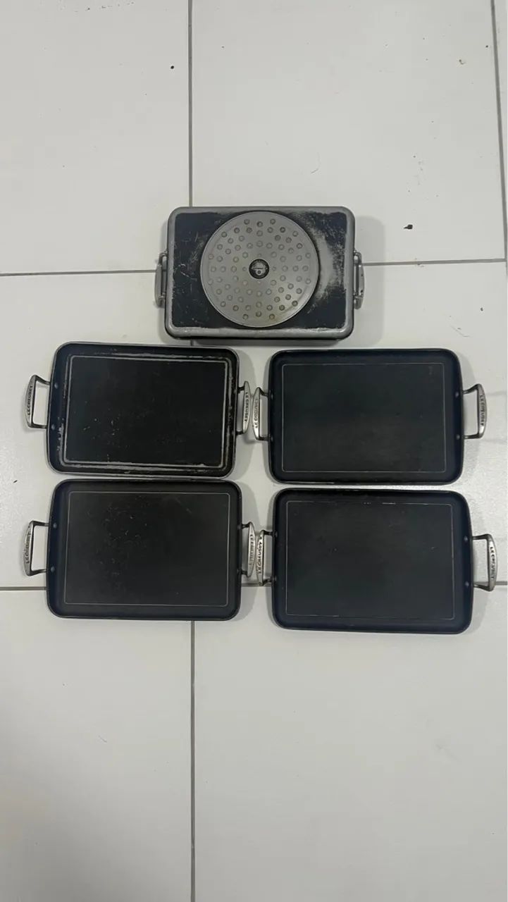 Bandejas Assadeiras Le Creuset Usadas - Alta Qualidade, 26 x 36 cm com Alças Reforçadas - Foto 5