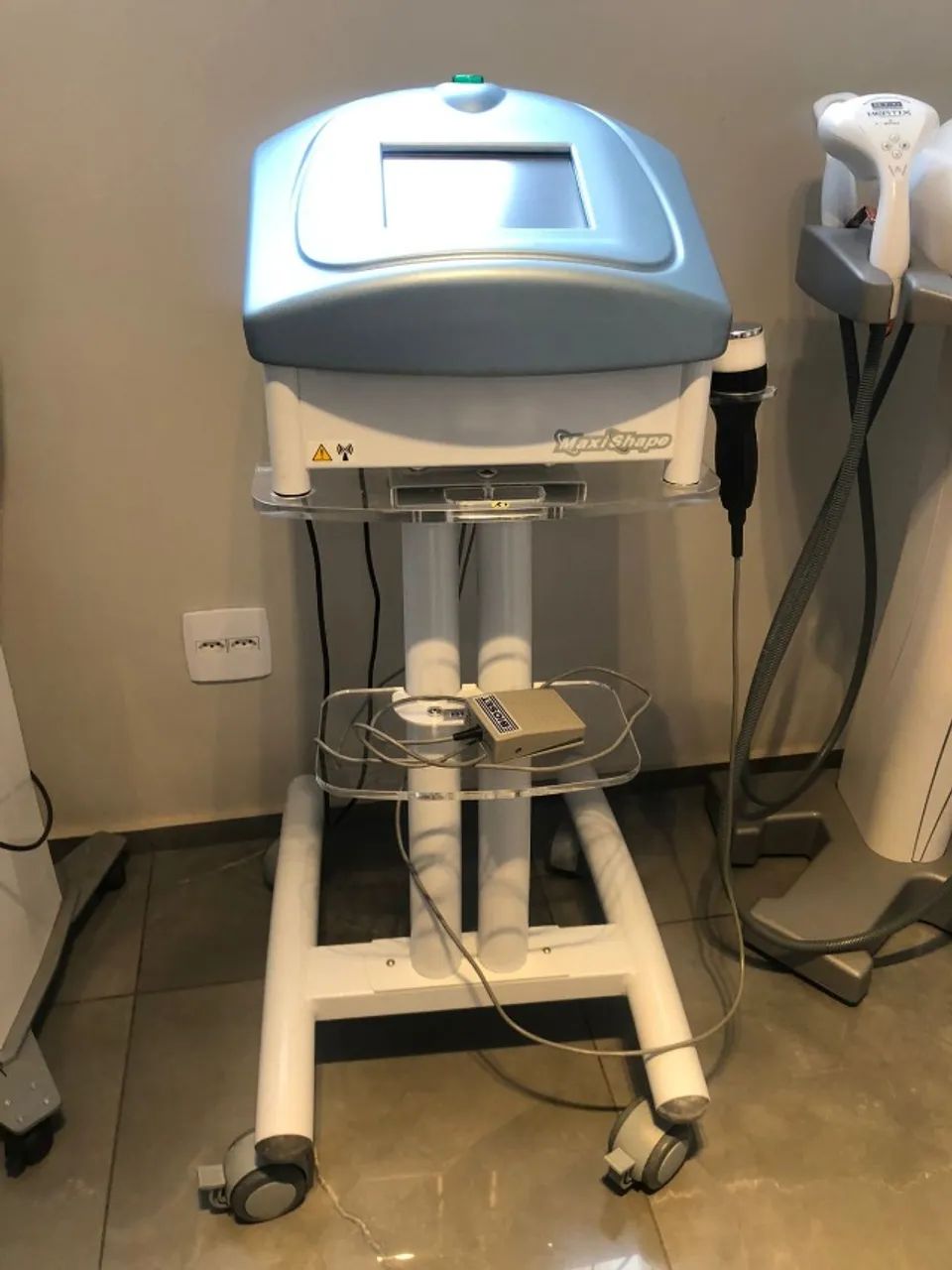 Equipamento de Estética Lipo Sem Corte Maxishape da Bioset - Foto 2
