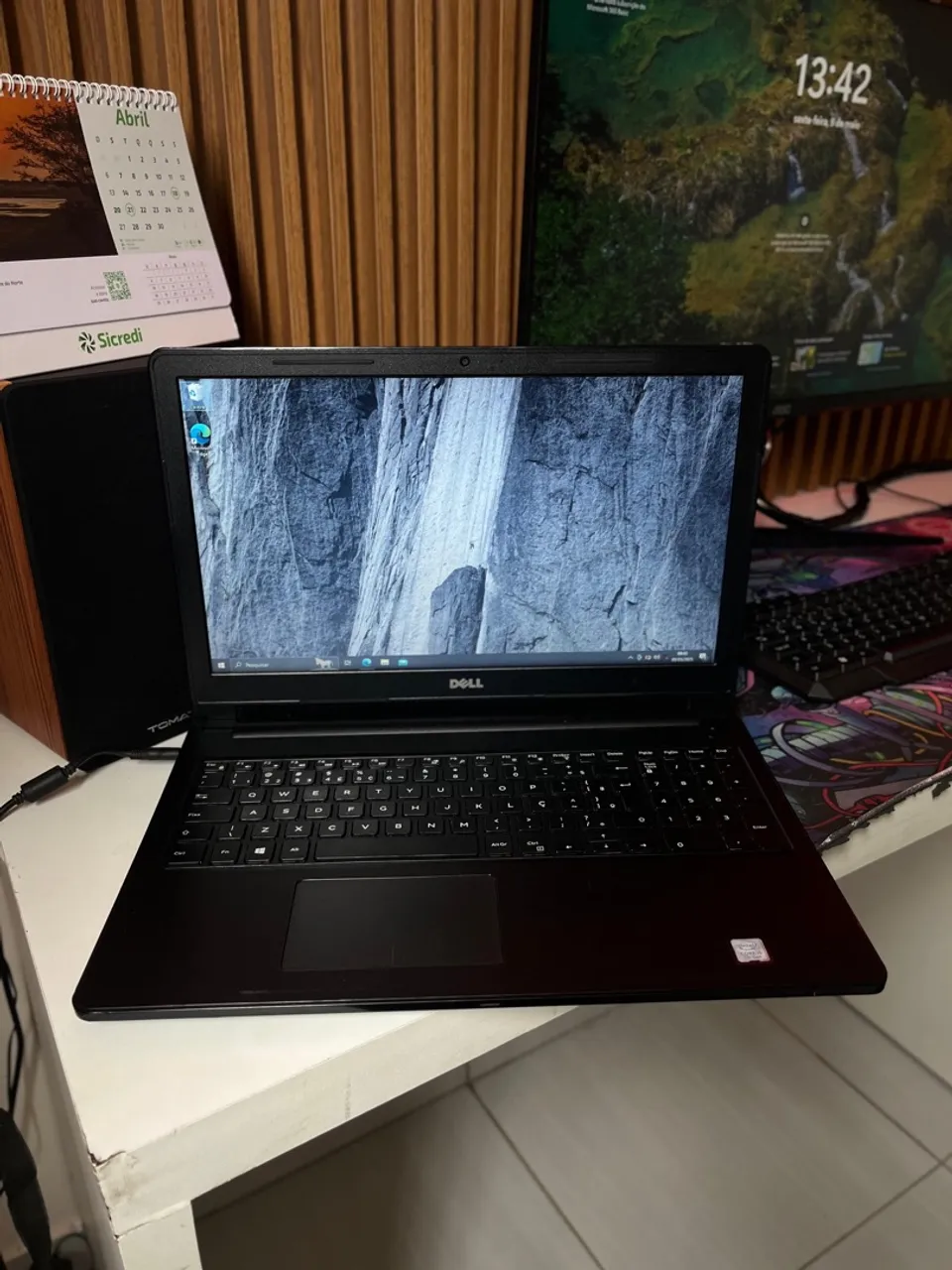 Notebook Dell core i3 || RAM 8GB || SSD 120GB