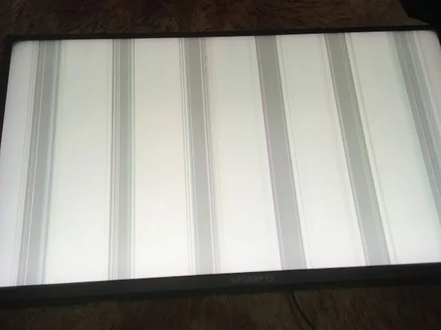 Monitor Gigabyte( Com Defeito) - Foto 4