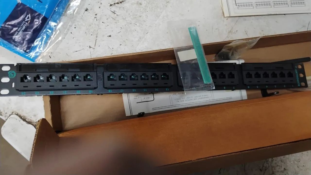Petch penel 24 portas ortronics  - Foto 4