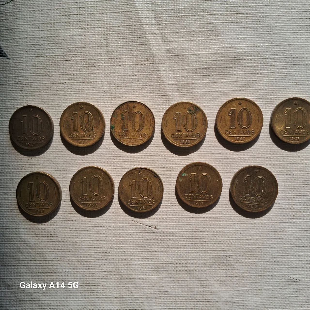 Moedas antigas de cruzeiros de 10 centavos ,de 1942 a 1955 - Foto 2