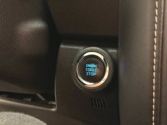 Toyota HILUX SW SRX A4FD 2022 - Foto 3