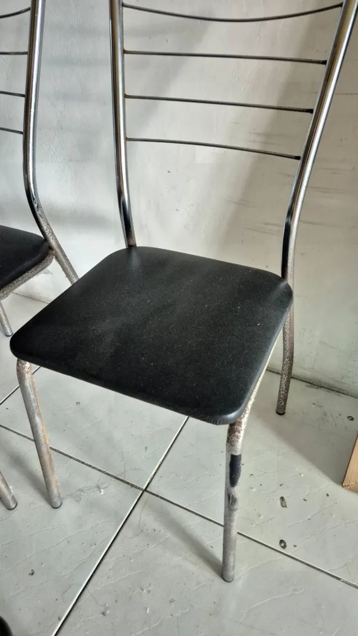 4 Cadeiras para mesa de jantar.  - Foto 3
