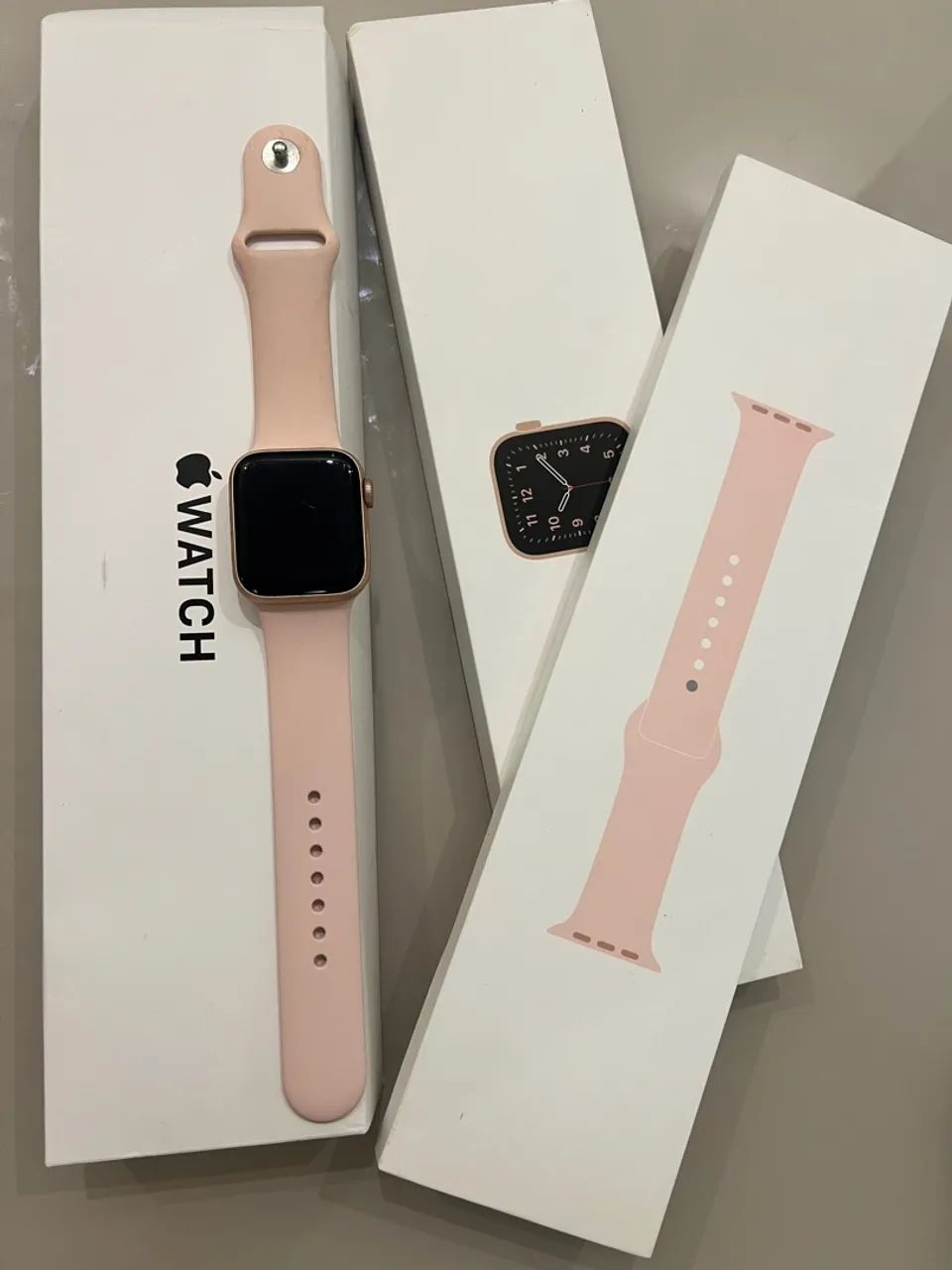 Apple Watch Series SE- Rosa Dourado - Foto 4