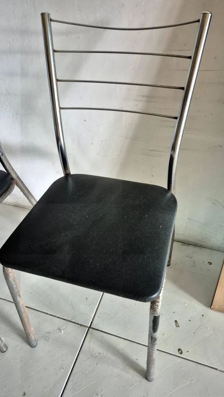 4 Cadeiras para mesa de jantar.  - Foto 2
