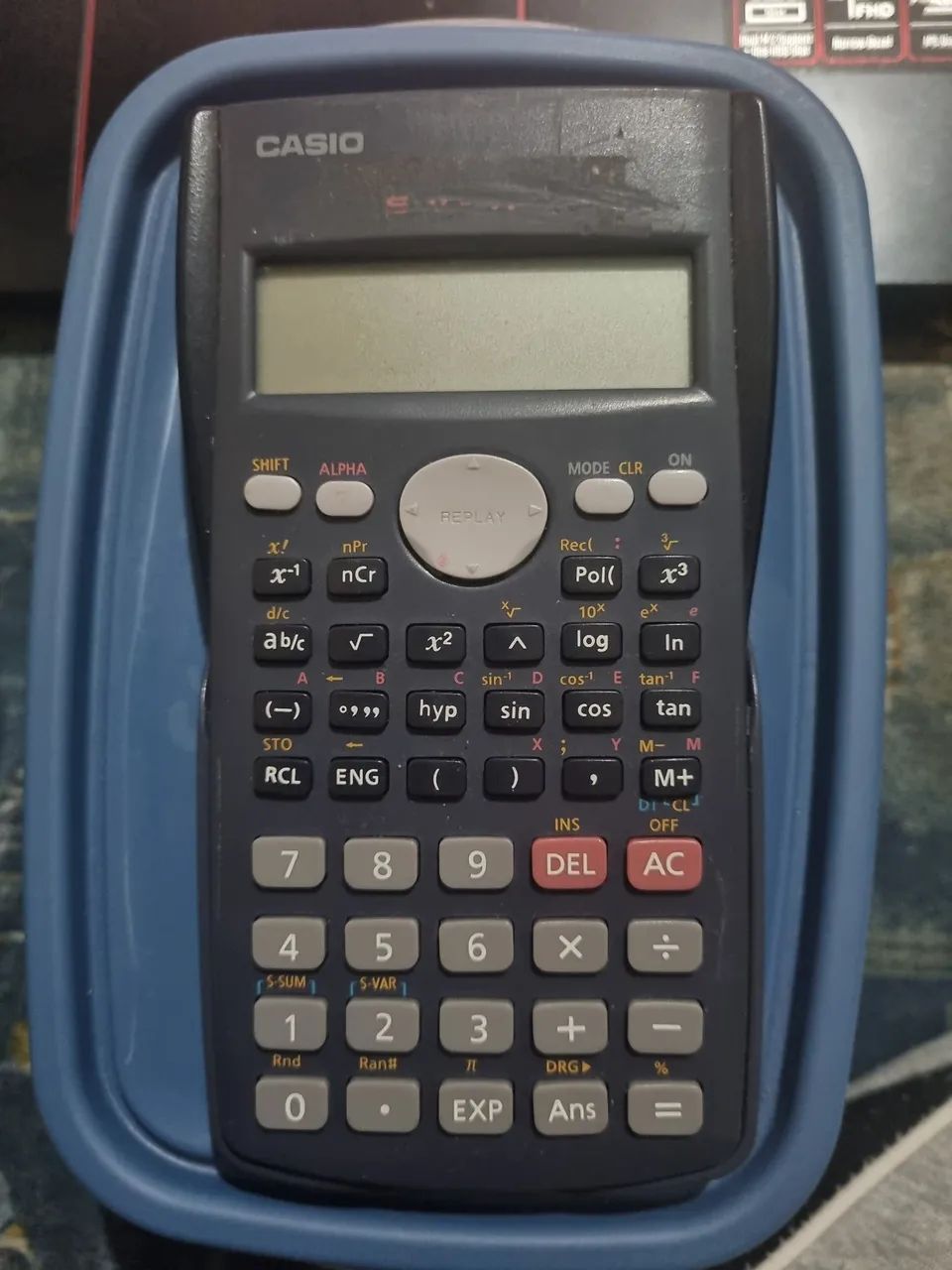 Calculadora Casio fx-82ms