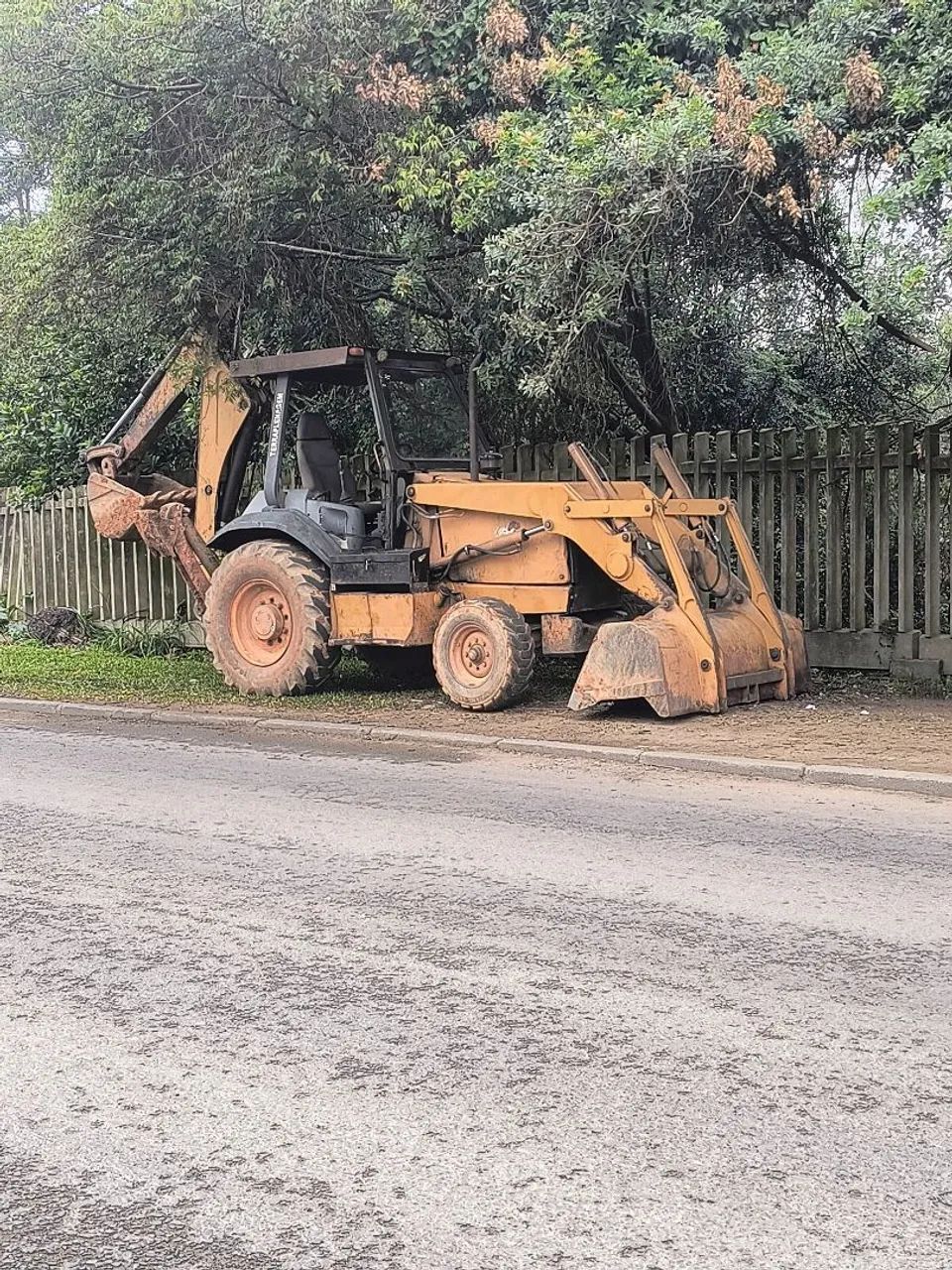 Retroescavadeira Case 580l - Foto 4