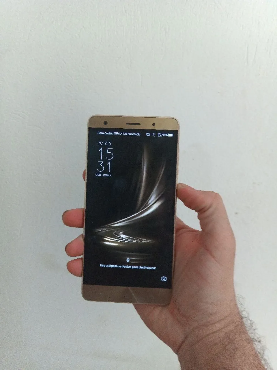 Asus ZenFone 3 Deluxe 64 GB
