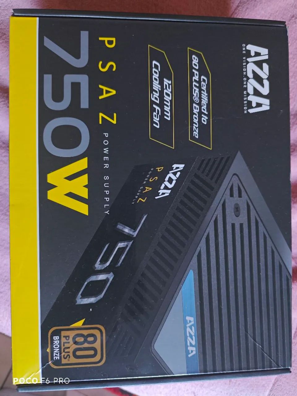Fonte AZZA PSAZ 750W 80 Plus Bronze.