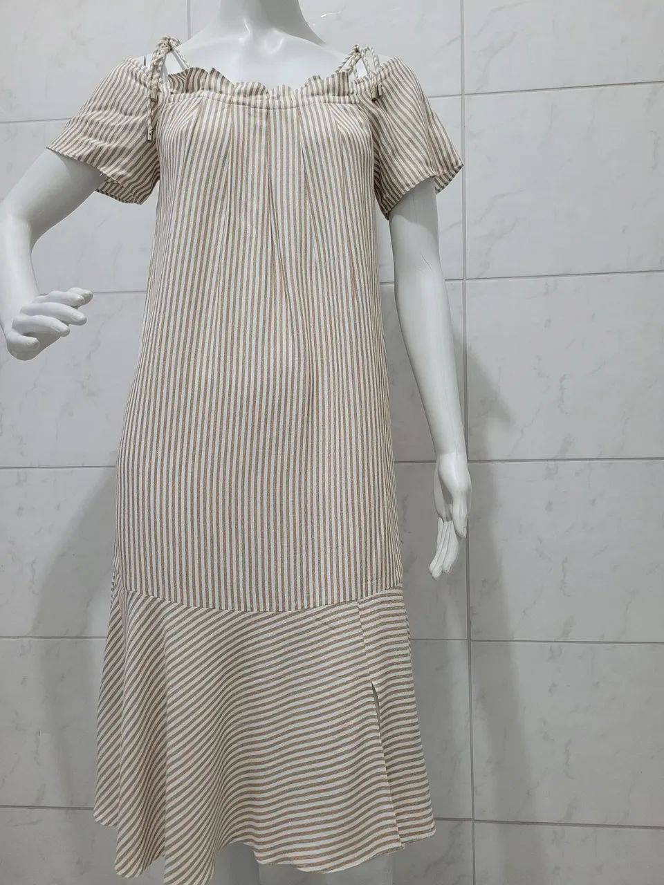 Vestido confortável .