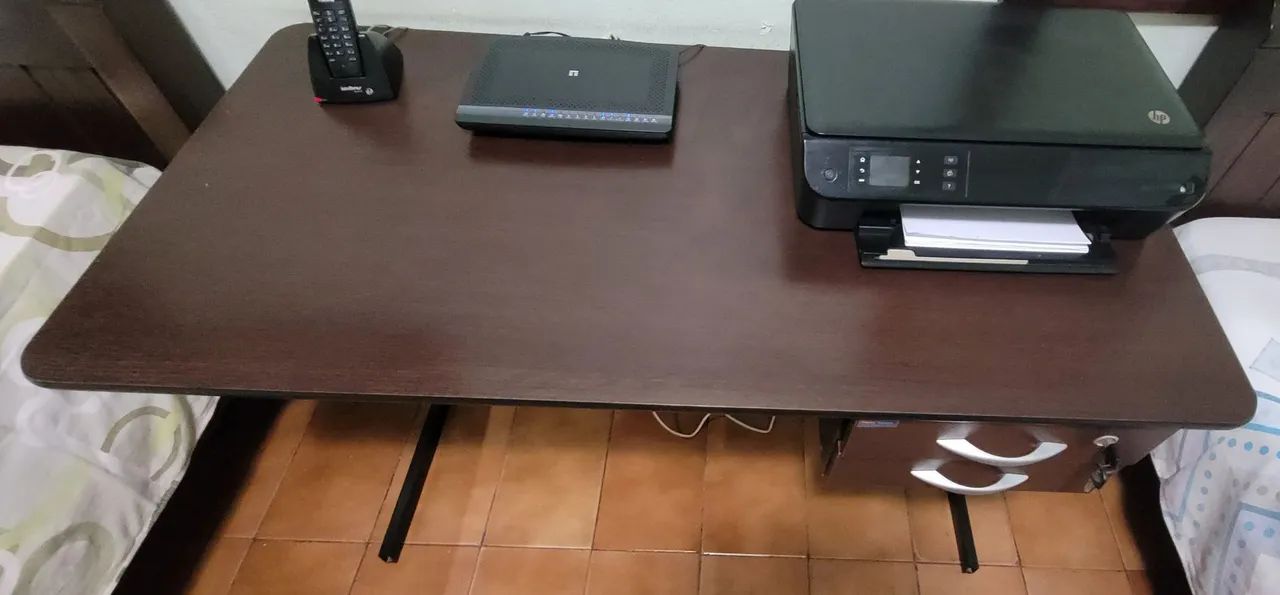 Birô / Estação de trabalho / Escrivaninha + cadeira - Foto 4