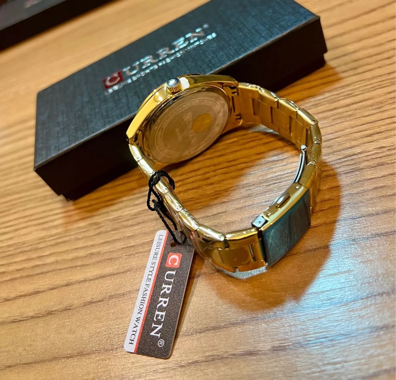Relógio Masculino Curren 8434 - Luxo com Bisel Dourado e Fundo Preto - Foto 3