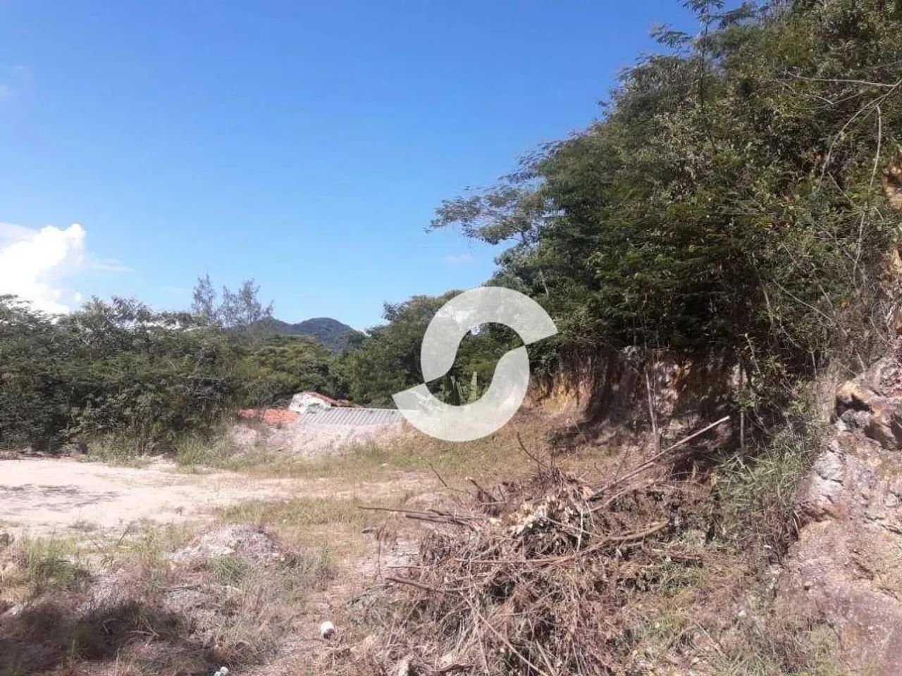 Terreno à venda, 657 m² por R$ 200.000,00 - Serra Grande - Niterói/RJ - Foto 2