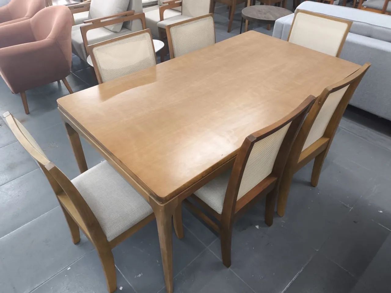 Mesa de Jantar de Madeira com 6 Cadeiras madeira 