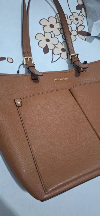 Bolsa Michael Kors caramelo