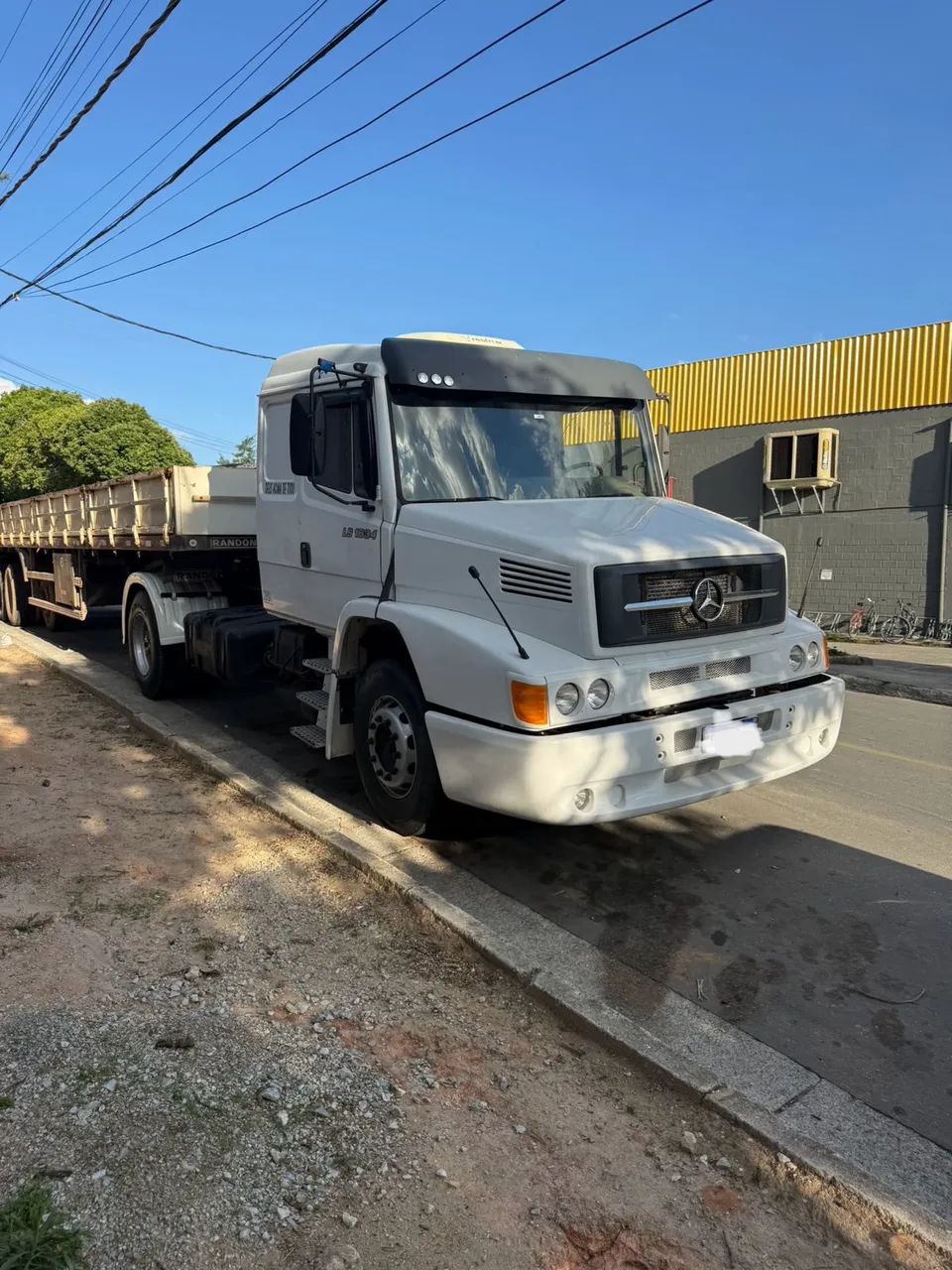 Caminhão Mercedes 1634 ano 2010