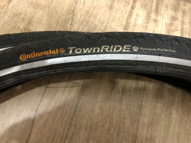 PNEU CONTINENTAL TOWNRIDE 700X37