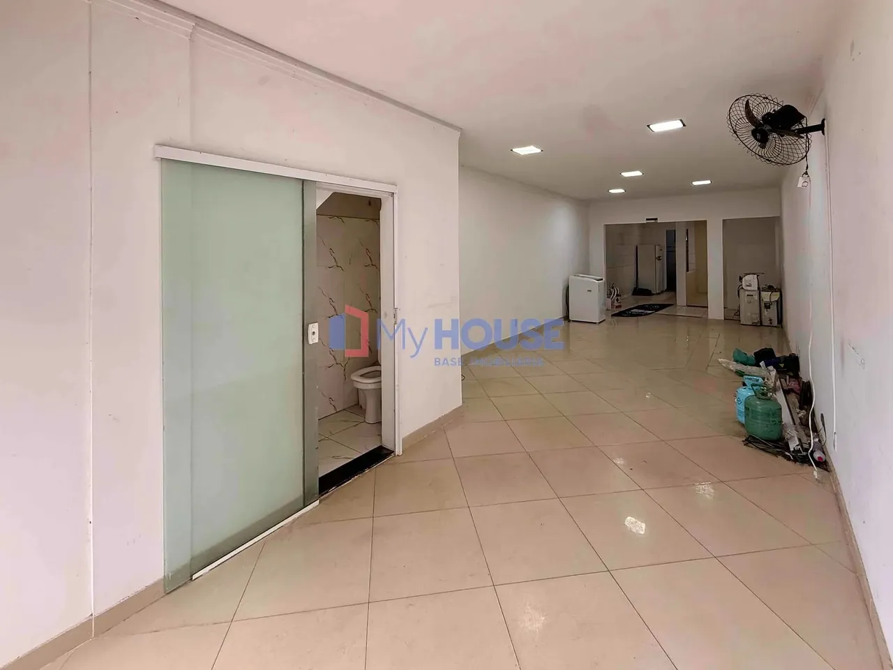 Ponto Comercial Térreo 86m² Ideal para Lojas, Escritórios, Clínicas ou Academias São Fra