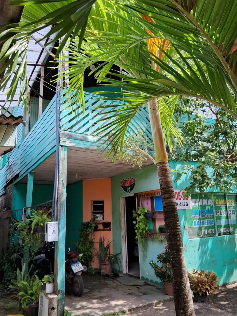 Casa mista no beirol
