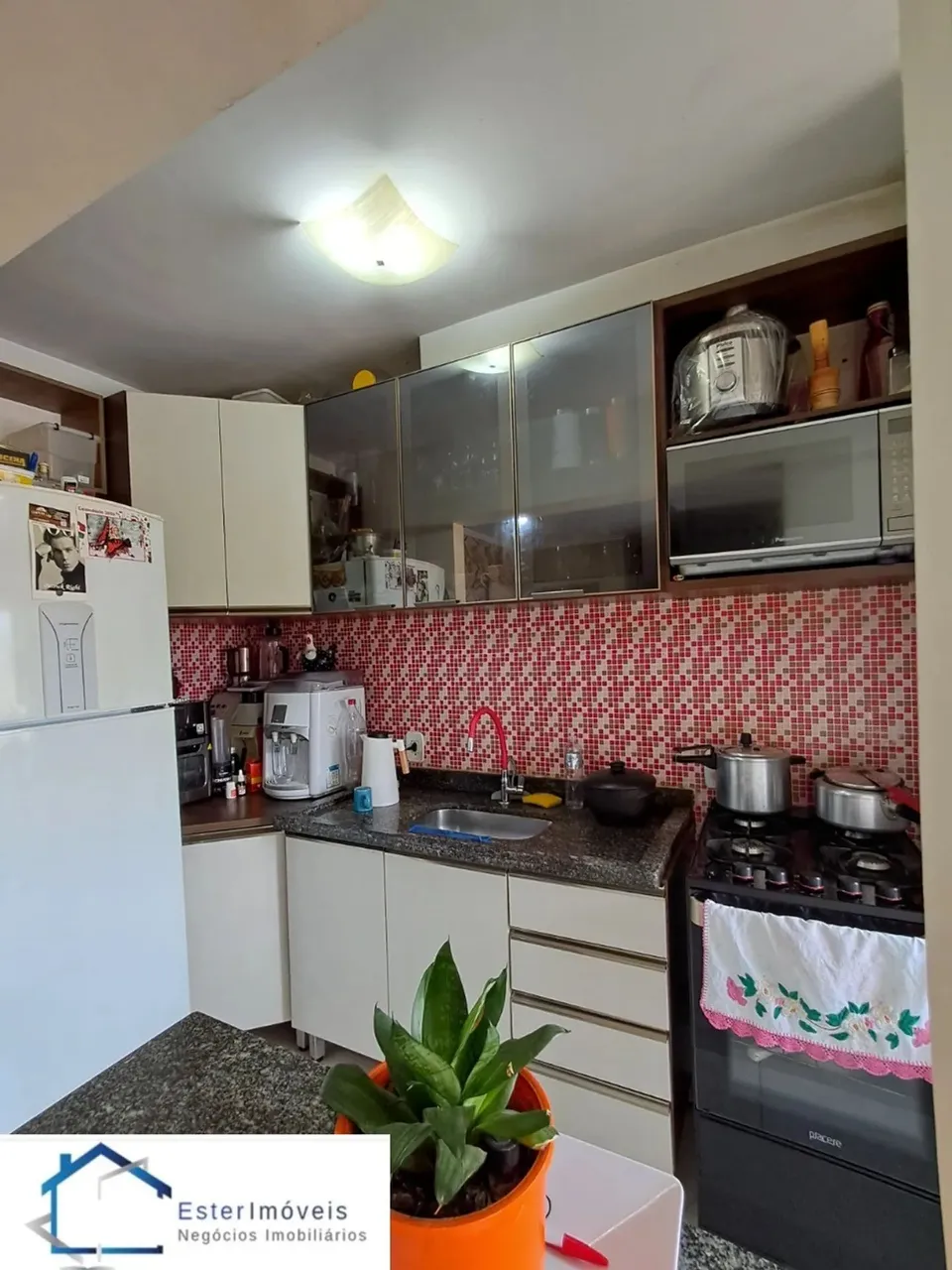 Apartamento à venda em Várzea Paulista-SP: 2 quartos, 2 salas, 1 banheiro, 2 vagas, 47m² n