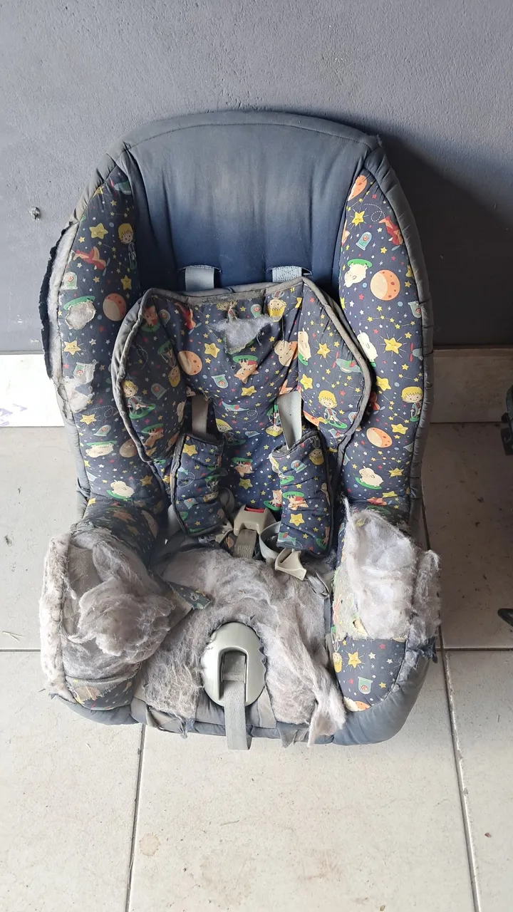 Cadeira para carro infantil - Peças automotivas