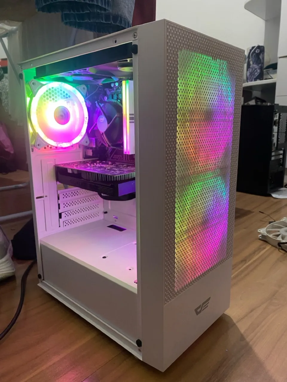 PC Gamer i5 9400f / 16gb ram / GTX 1650 4gb - Aceito trocas
