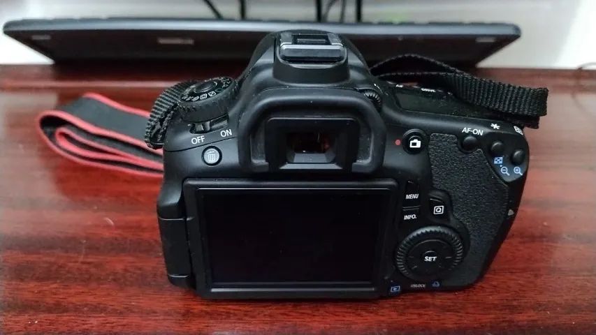 Camera Canon 60D - Foto 2
