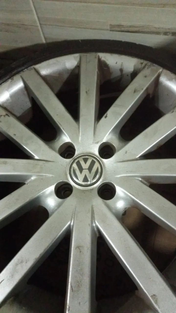 Jogo de rodas do jetta aro 17 