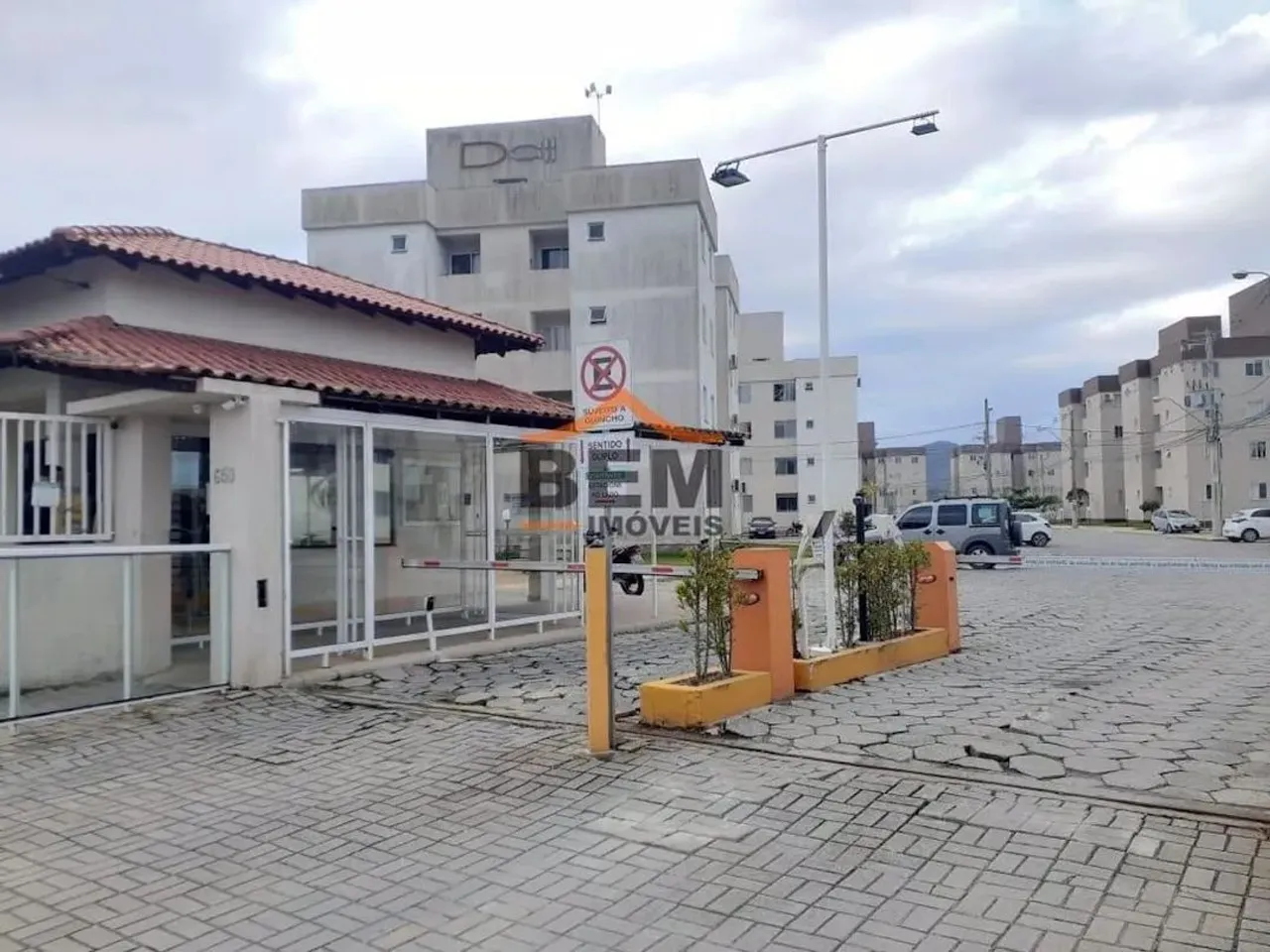 Apartamento com 2 dormitórios para alugar, 46 m² por R$ 2.000- Murta - Itajaí/SC