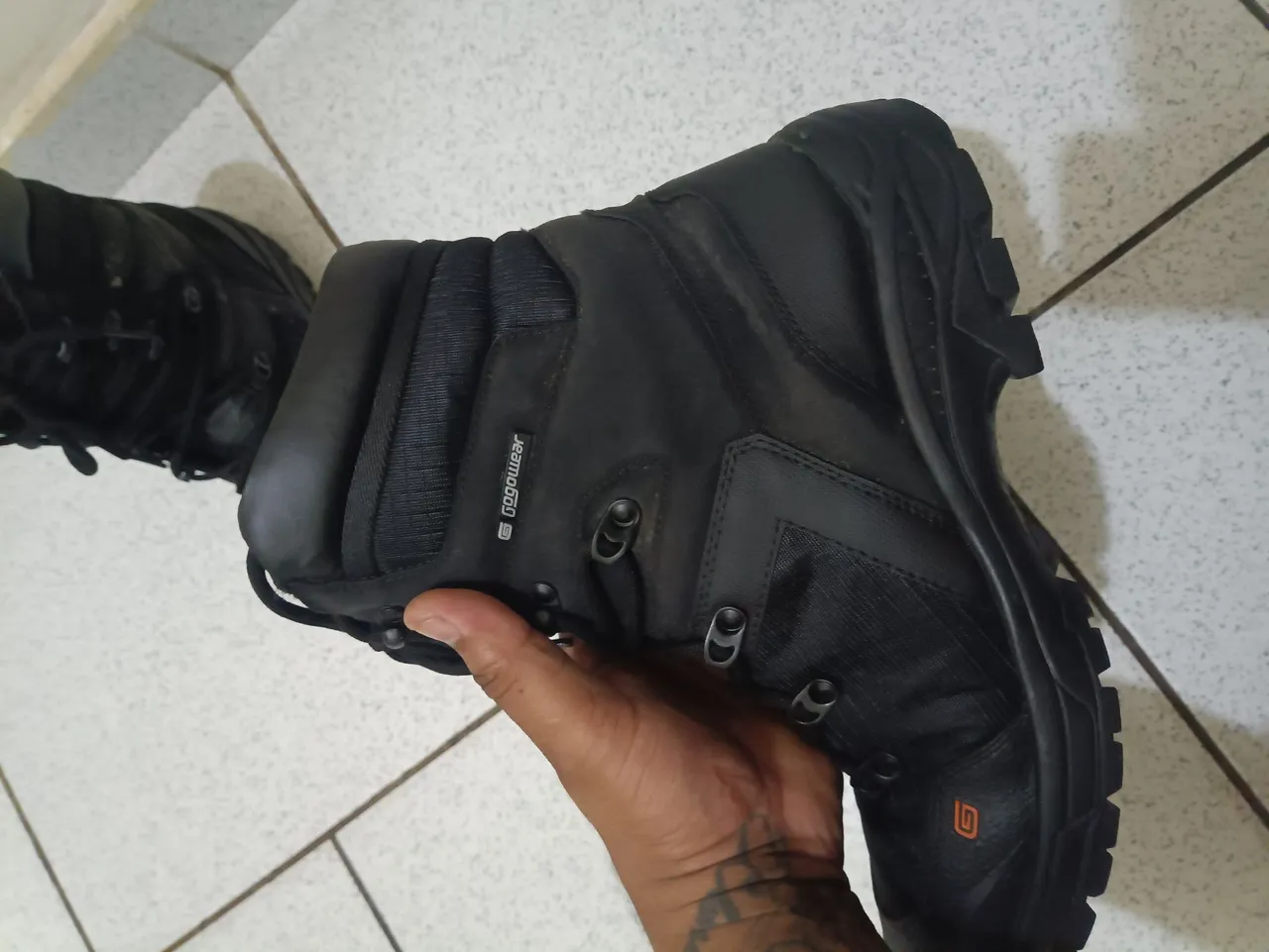 Bota Adventure GogoWear Preta