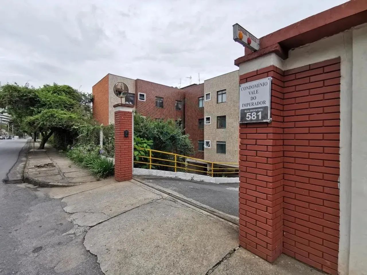 Apartamentos Padrão em Poços de Caldas - Foto 2