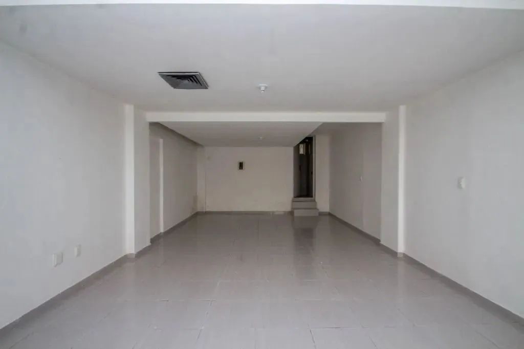 Loja comercial para alugar na Domingos Ferreira