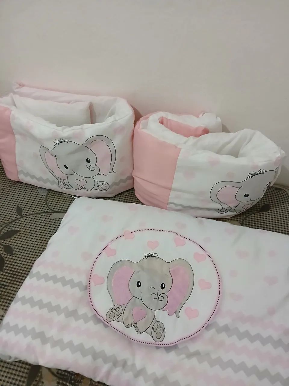 Girl's Crib Set