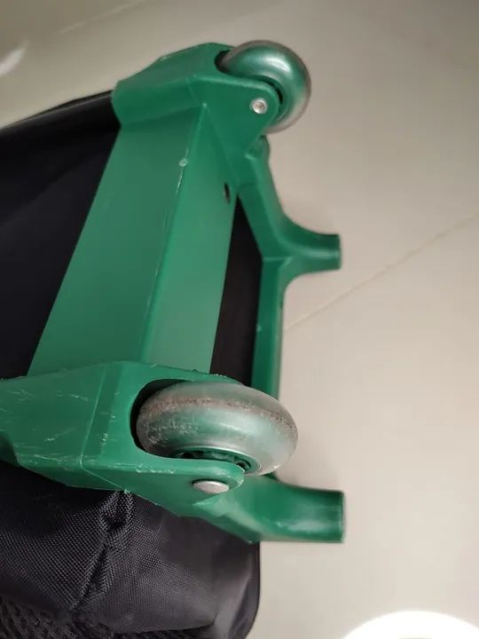 Mochila Adventure Rex com Rodinhas + Lancheira Jurassic World SESTINI - Foto 4