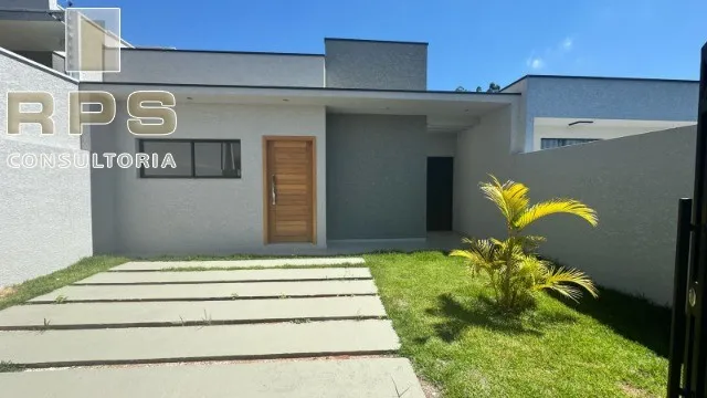 Casa em Bom Jesus dos Perdões, com 85 m², 02 suites, Sala de estar e jantar, Lavabo, Cozin