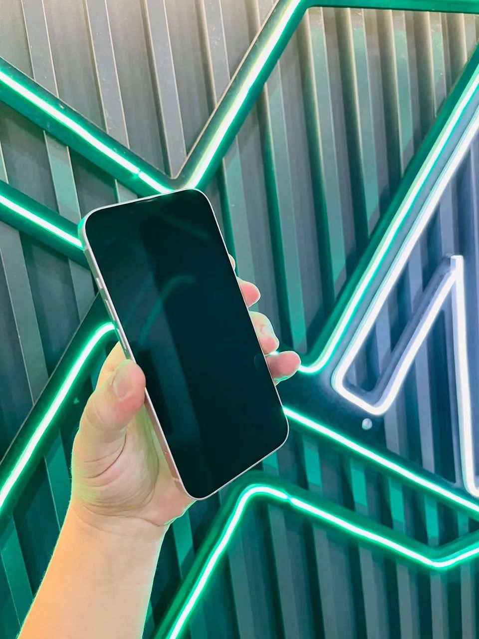iPhone 13 com garantia e custo benefício - avance hoje - Foto 2